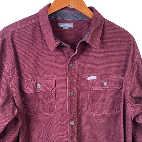 Eddie Bauer Maroon Cross Cut Corduroy Cotton Button Up Shirt Front Flap Pocket - Picture 3 of 16